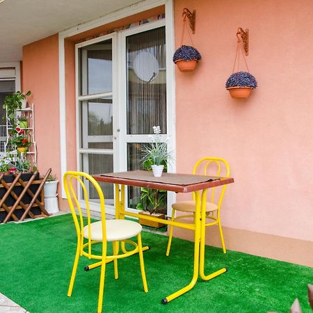 Art Eden Apartamento Hajdúszoboszló Exterior foto