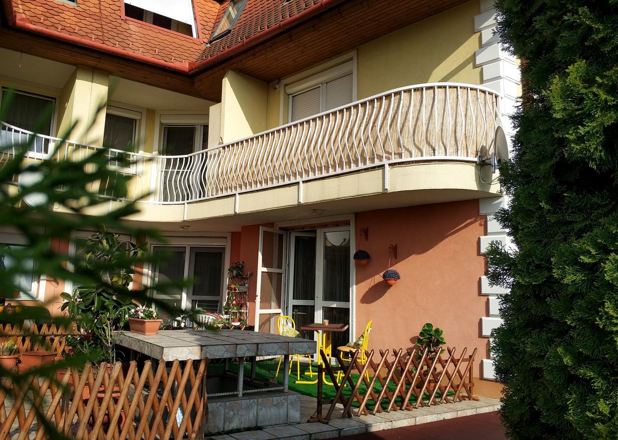 Art Eden Apartamento Hajdúszoboszló Exterior foto